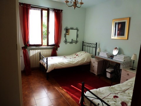 Bedroom with view towards the mountains